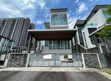 CORNER LOT CHEAPEST 3 Storey Bungalow, Hamton Kemensah Melawati