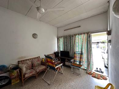 1-Storey House For, Below Market, Taman Mawar Near To Mosque, Puchong