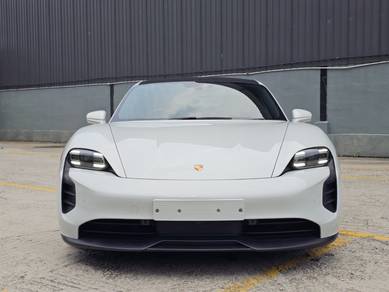 Porsche TAYCAN 4S 93KWH BATTERY PLUS HIGHSPEC
