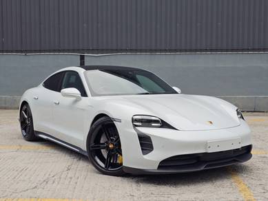 Porsche TAYCAN 4S 93KWH BATTERY PLUS HIGHSPEC