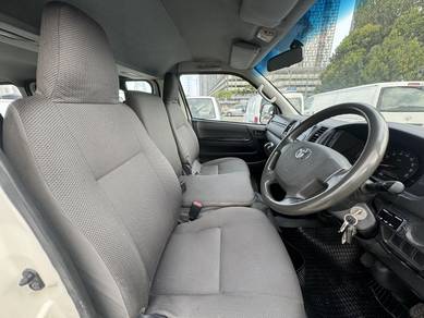 2020 Toyota HIACE 2.5 WINDOW FULL SERVICE AIRCOND