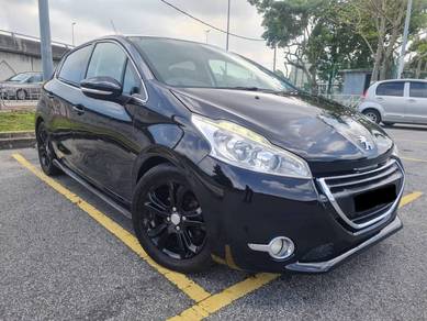 Peugeot 208 1.6 VTi ALLURE (A)