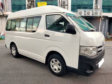 Toyota Hiace 2.5 (M) Window Van High Roof