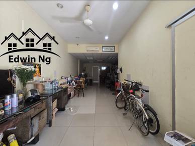 2 Storey Shop Lot at Jalan Seang Tek, Georgetown, Good Condition