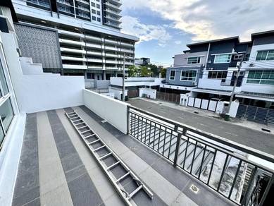 Taman Kim Leng | 2 1/2 storey terrace |Damai | Luyang | New