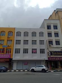 2 Unit Kedai 4 Tingkat