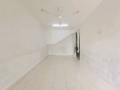 1.5-storey-Terraced-House-for-sale-Balok-Pahang-3