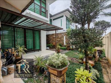 Green Height Double Storey Semi D For Sale