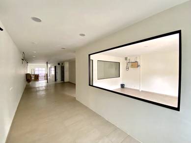 First Floor Office Space For Rent Near Sunway Carnival Mall / Billion