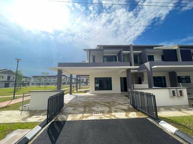 Pines Residence Double Storey Corner FOR SALE