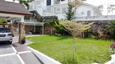 10,871 SF & Partly Furnished of 2.5 Sty Bungalow, Sungai Merab, Kajang