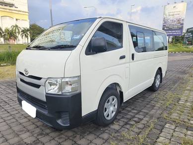 Ori 2022 Toyota HIACE 2.5 (M) 14 seat Window Van