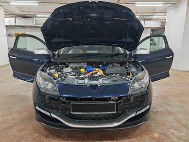 Renault Megane 2013 RS Red Bull Racing RB8