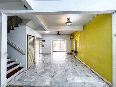FACiNG OPEN 2 Storey Jalan Saga SD8 Bandar Sri Damansara