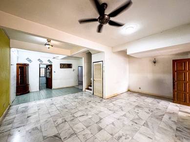 FACiNG OPEN 2 Storey Jalan Saga SD8 Bandar Sri Damansara