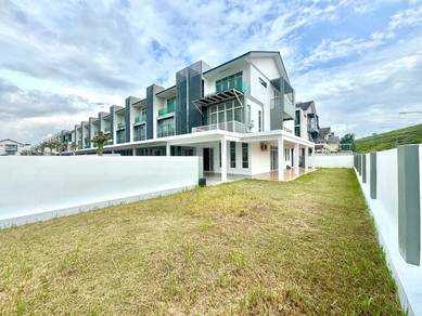 CORNER LOT 3 Storey Bangi Avenue 3 Bangi