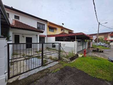 ( BOOKING 1K!! ) Taman Merdeka Jaya Batu Berendam Melaka Teres House