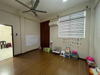 Taman Satria Apartment | Menggatal | 1St Floor