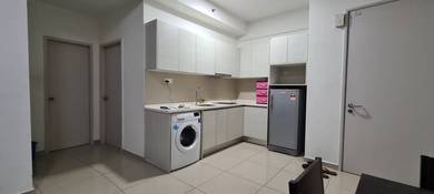 CORNER UNIT Near LRT i soho i city Shah Alam Fully Furnished
