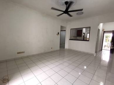 Fawina Court