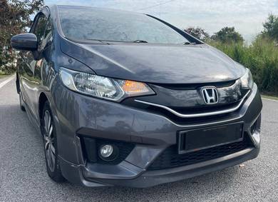 Honda JAZZ 1.5 V (A).Full Loan,Carefull Owner