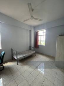 Greenview Residence Condo For Sale Bandar Sungai Long 1362sqft
