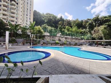 [Corner Unit] Penhill Condo B, High Floor, Kitchen Cabinet