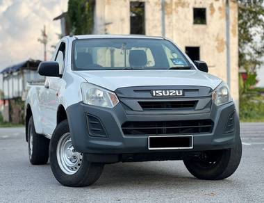 Isuzu D-MAX 4X4 1.9L (M)SENANG LOAN FRE3 YR WARNTY