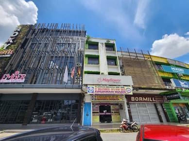 Padungan 4 Storey Shoplot Fronting Main Road