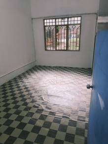 Mentari Court, Bandar Sunway, Selangor. 3r2b unfurnished