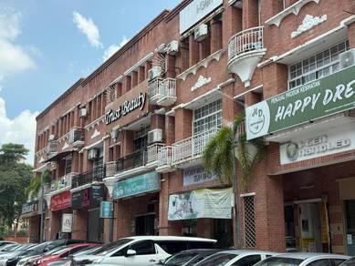 Bandar Sungai Long Conner Lot Ground Floor Shop LA2660sf Ample Parking