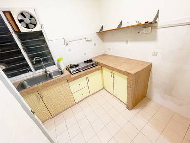 Sri Cempaka Apartment Taman Wawasan Near SetiaWalk Mall Bandar Puteri