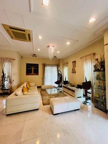 Semi deatched house in  exclusive enclave at sierra seputeh