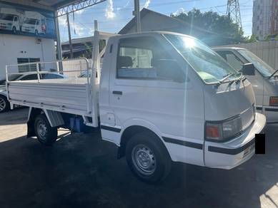 Nissan VANETTE 1.5 AUTHENTIC (M)