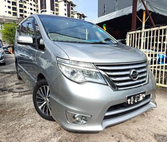 P/DOOR Nissan SERENA 2.0(A)S-HYBRID HIGHWAY STAR