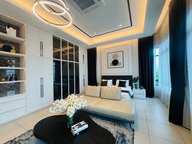 [ Bangalow Style ] FREEHOLD Double Storey Semi D Cheng Melaka Tengah
