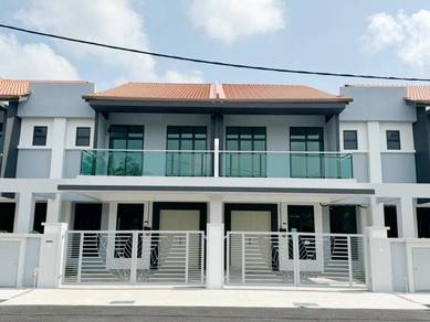 FREEHOLD Ready Unit [ Bumi Lot ] 2 Storey Tanjong Minyak Melaka Tengah