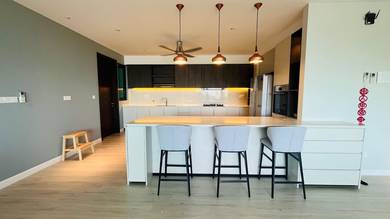 Alila 2 Condo Renovated Seaview For Sale, Tanjung Bungah