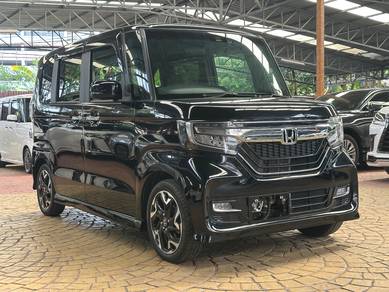 Honda N-Box 660cc Custom GL Turbo Honda Sens