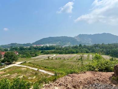 Located in Lumut, Sitiawan, Perak- this approximately -11-acres