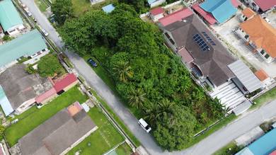 Tanah Corner Kampung Tengku Hussien Manjoi