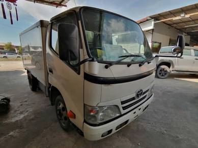 Unregister/Rebuild TOYOTA DYNA COOLER BOX FOR SALE