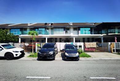 TERMURAH & FREEHOLD Double Storey Bangi Avenue 2