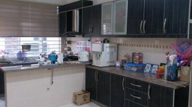 Below market renovated single storey taman klang utama