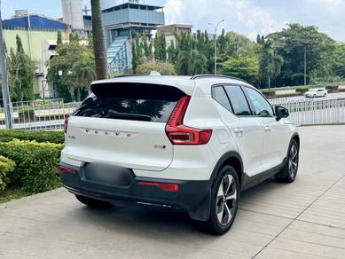 Volvo XC40 2.0 B5 ULTIMATE Under Warranty