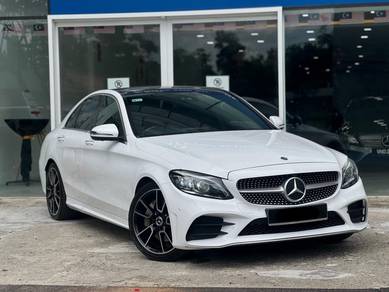 Mercedes Benz C300 2.0 AMG SUNROOF 4 CAM