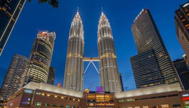 Walking Distance Petronas Twin Towers KLCC, LRT, Kirana Residence KL