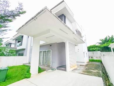 Freehold 3 Storey Semi D for Sale in Kayumanis Garden Villas, Bangi