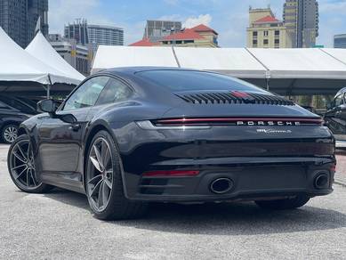 Porsche 911 CARRERA S 3.0L (A) Jet Black