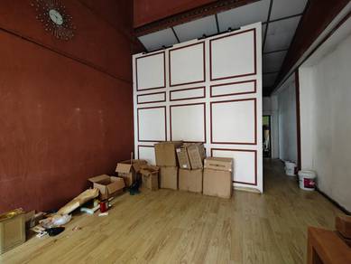 2 Storey Intermediate Shoplot For Sale at Bishopgate Street